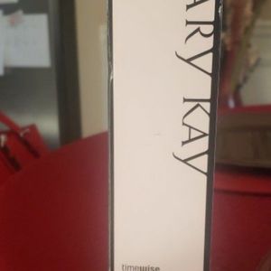 Mary Kay Timewise 3 n 1